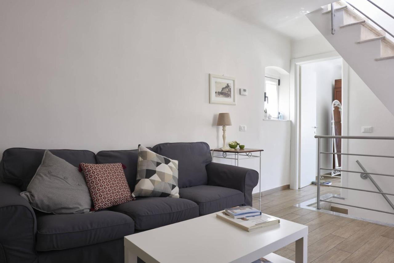 Marea Apartment Леричи Екстериор снимка